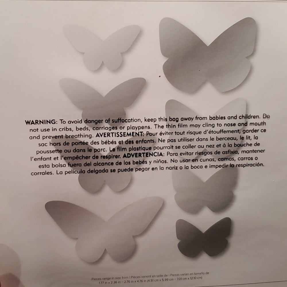 NWT 16 PIECE ACRYLIC BUTTERFLIES - Picture 5 of 8